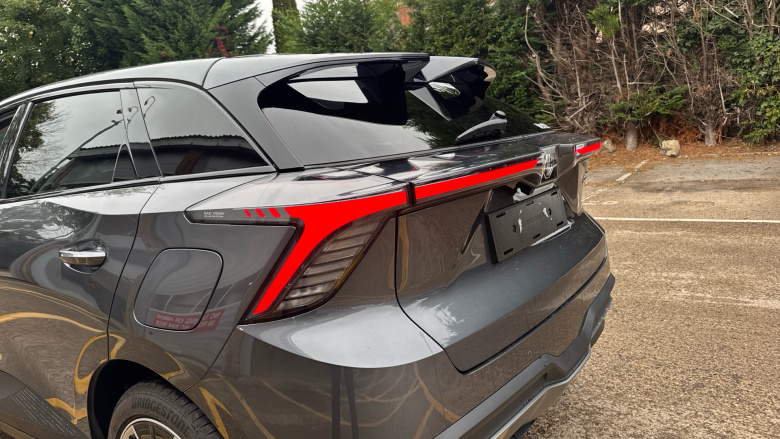 MG MG4 180kW Trophy EV Extended Range 77kWh 5dr Auto Electric Hatchback